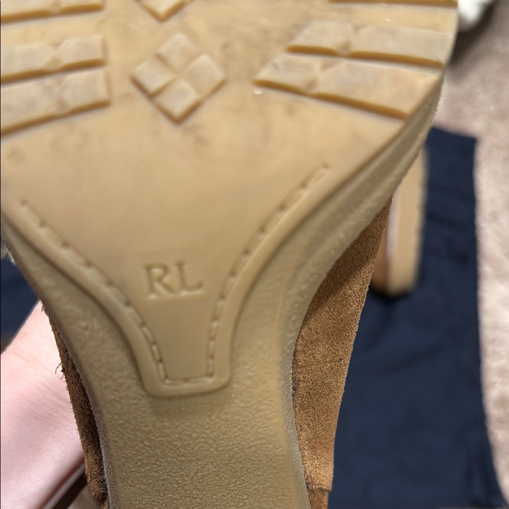 Ralph Lauren Tan Heeled Boots with Fur Trim - Picture 3 of 5